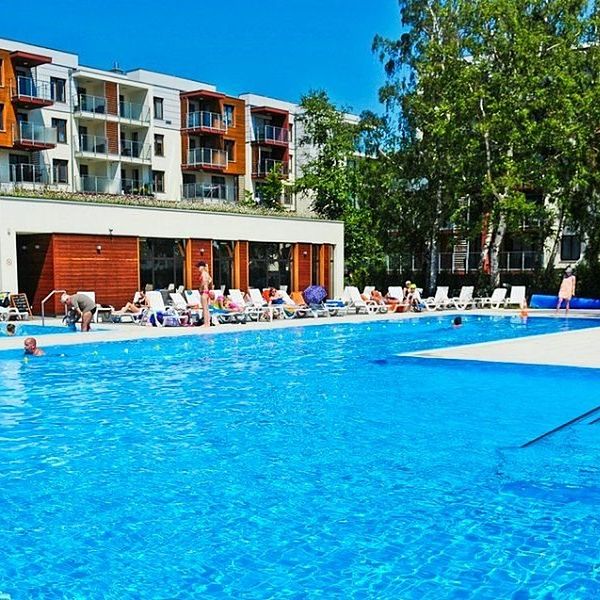 balticon-obiekt-teren-hotelu-basen-827882606-600-600