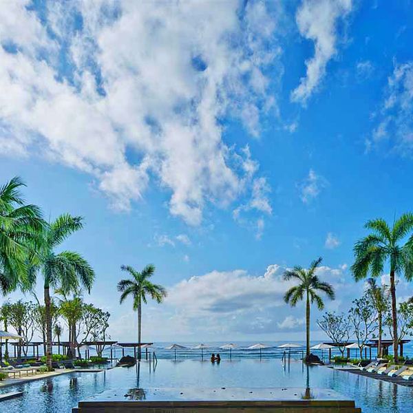 the-ritz-carlton-bali-1172251376-600-600