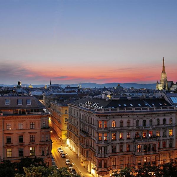 the-ritz-carlton-vienna-obiekt-budynek-glowny-905302593-600-600