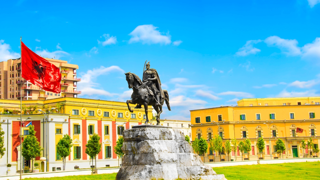 Albania atrakcje turystyczne - Tirana