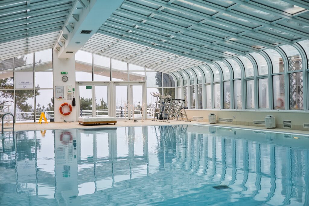 Wakacje w Polsce 🇵🇱☀️ Polecane hotele z basenem