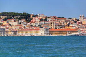 Lizbona – pogoda. 🇵🇹 Sprawdź, kiedy jechać na wakacje do Lizbony