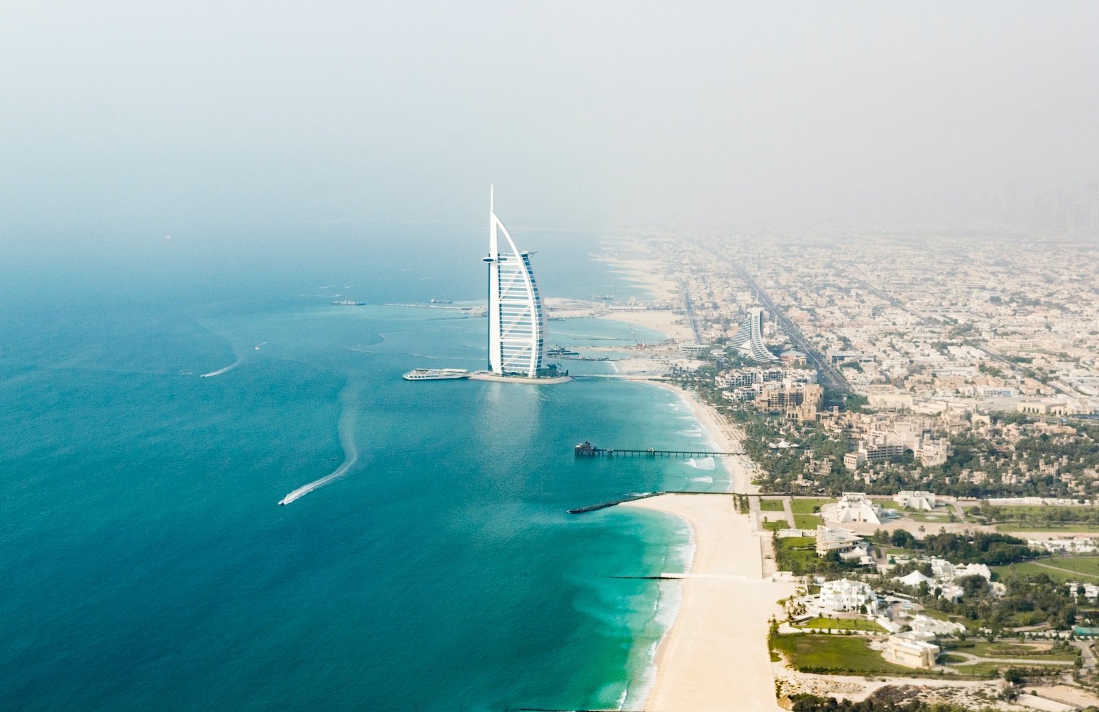 Jakie są plaże w Dubaju, Najpiękniejsze plaże w dubaju, Plaże w Dubaju, Wakacje w Dubaju, Które plaże w Dubaju wybrać, Darmowe plaże w Dubaju, Plaże w Dubaju za darmo