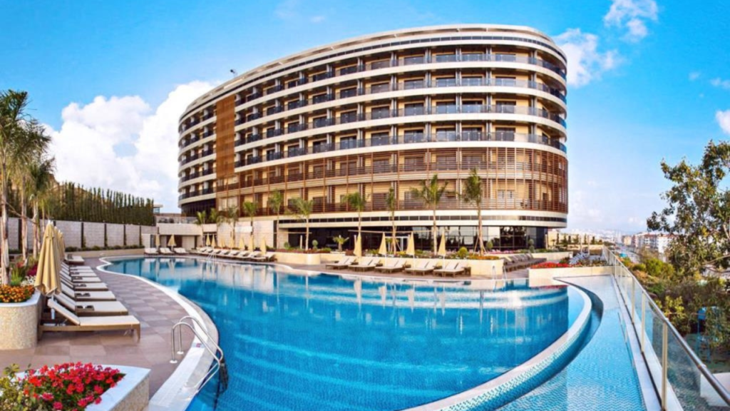 Kapitalna cena za wakacje w 5⭐ hotelu w Turcji. 💚🌴 Tak tanio jeszcze nie było!