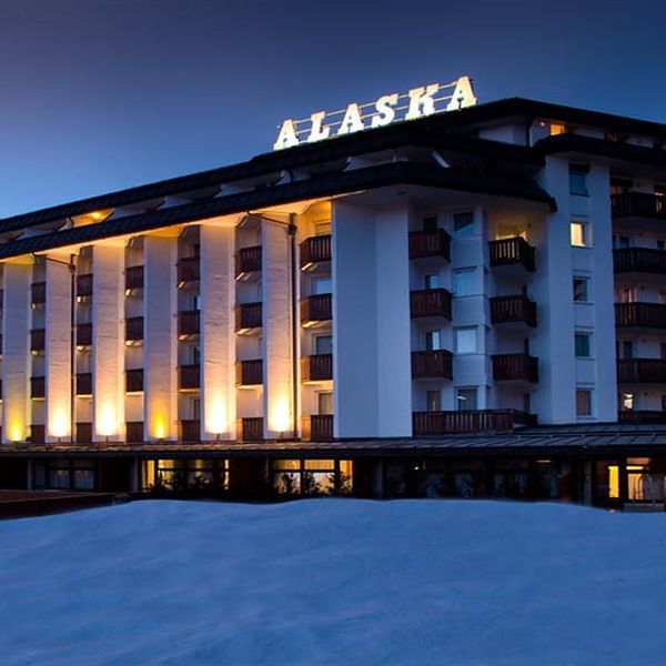 Wakacje w Hotelu Alaska Cortina Włochy