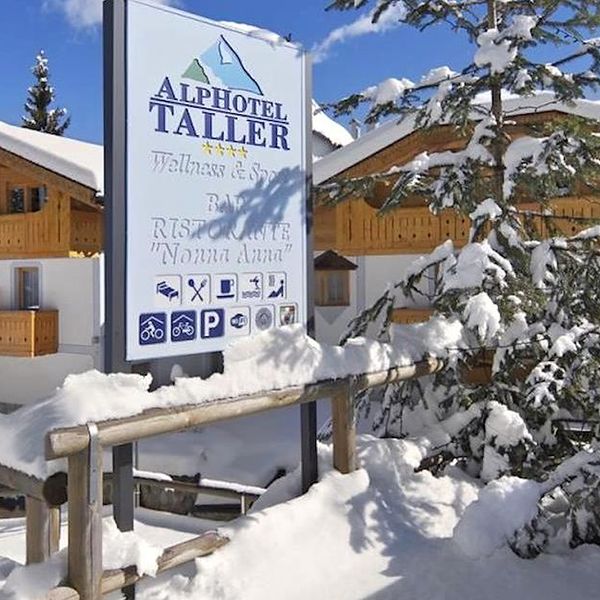 Wakacje w Hotelu Alp Taller Włochy