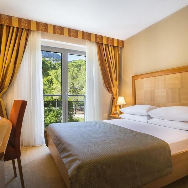 Aminess-Grand-Azur-ex-Grand-Hotel-Orebic-odkryjwakacje-4