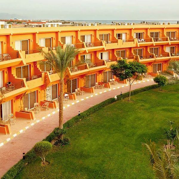 Opinie o Amwaj Oyoun Resort & Spa (ex AA Amwaj Resort)