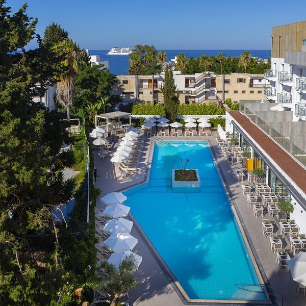 Wakacje w Hotelu Anemi Hotel & Suites Cypr