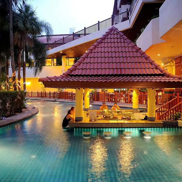 Wakacje w Hotelu Baumanburi Tajlandia
