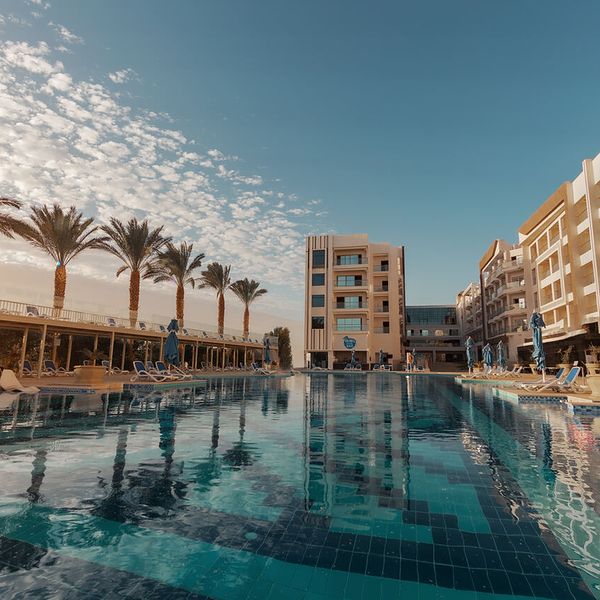 Bellagio-Beach-Resort-Spa-ex.-Panorama-Bungalows-Hurghada-odkryjwakacje-4