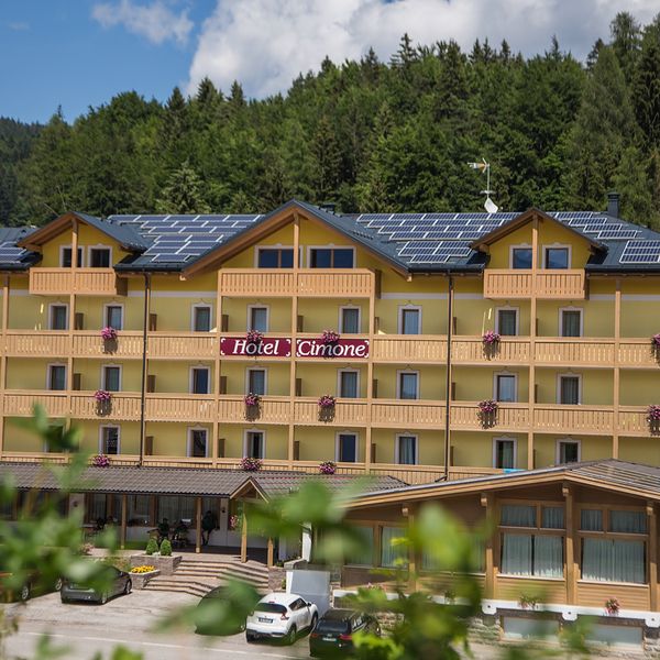 Wakacje w Hotelu Caminetto Mountain Resort Włochy