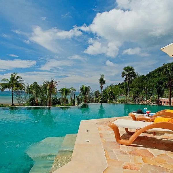 Hotel Centara Grand Beach Resort Phuket w Tajlandia