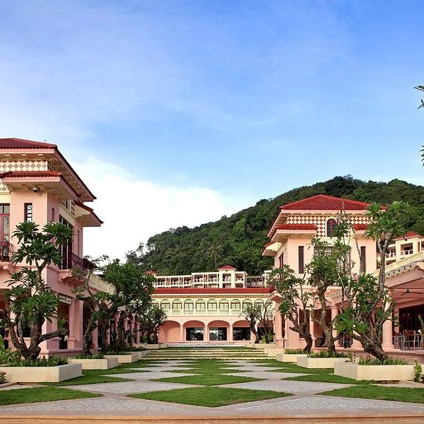 Centara-Grand-Beach-Resort-Phuket-odkryjwakacje-4