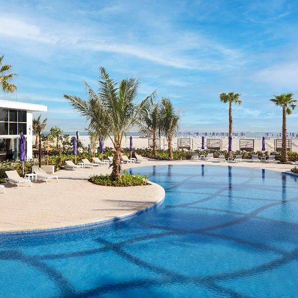 Centara-Mirage-Beach-Resort-Dubai-odkryjwakacje-4
