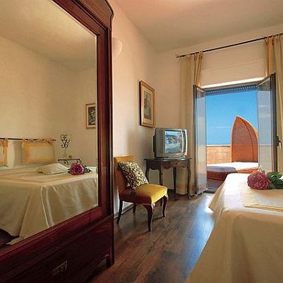 Hotel Covo Dei Saraceni (Polignano a Mare) w Włochy