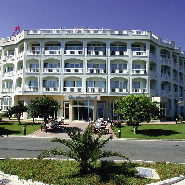 Hotel Denizkizi Royal w Cypr