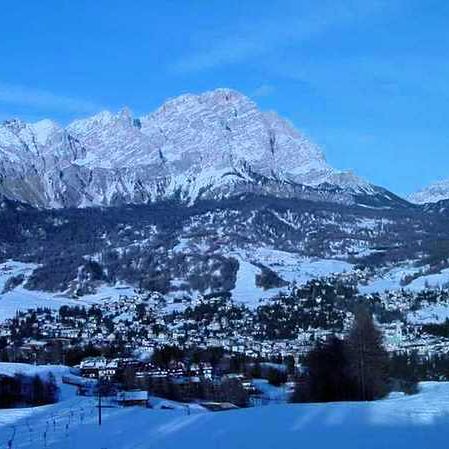 Wakacje w Hotelu Des Alpes (Cortina d'Ampezzo) Włochy