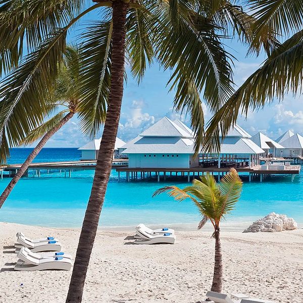 Opinie o Diamonds Thudufushi Beach & Water Villas