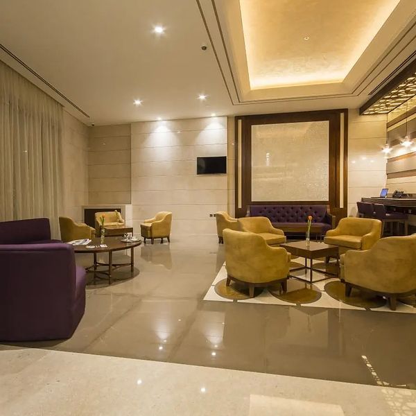 Hotel Golden Tulip Media w Emiraty Arabskie