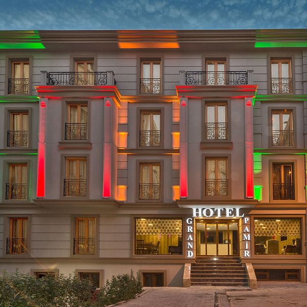 Wakacje w Hotelu Grand Pamir Turcja