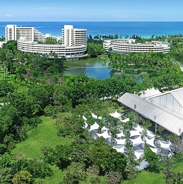 Opinie o Hilton Phuket Arcadia Resort  Spa