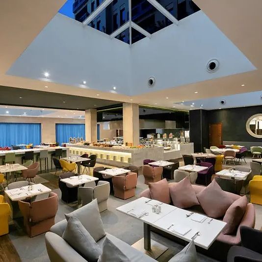Hotel Hyatt Place Dubai Wasl District w Emiraty Arabskie