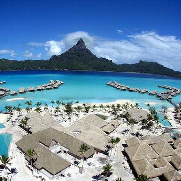 Wakacje w Hotelu InterContinental Bora Bora Resort Polinezja Francuska