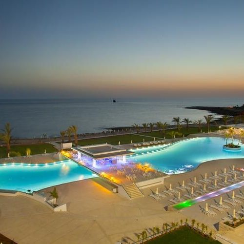 Hotel King Evelthon Beach Hotel and Resort w Cypr