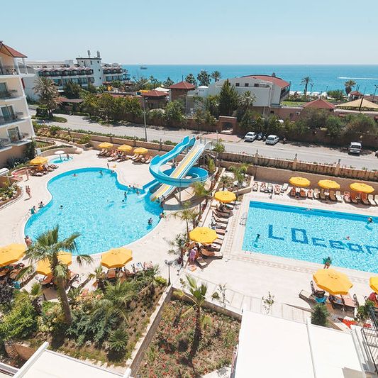 Opinie o L' Oceanica Beach Resort