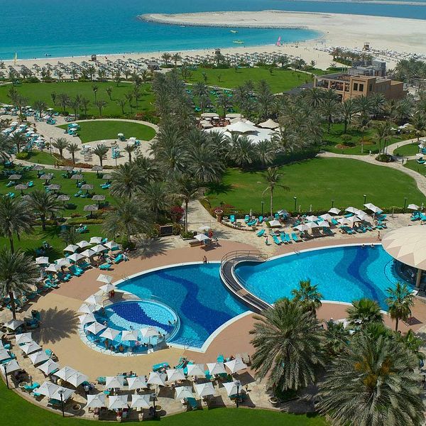 Wakacje w Hotelu Le Royal Meridien Beach Resort Emiraty Arabskie