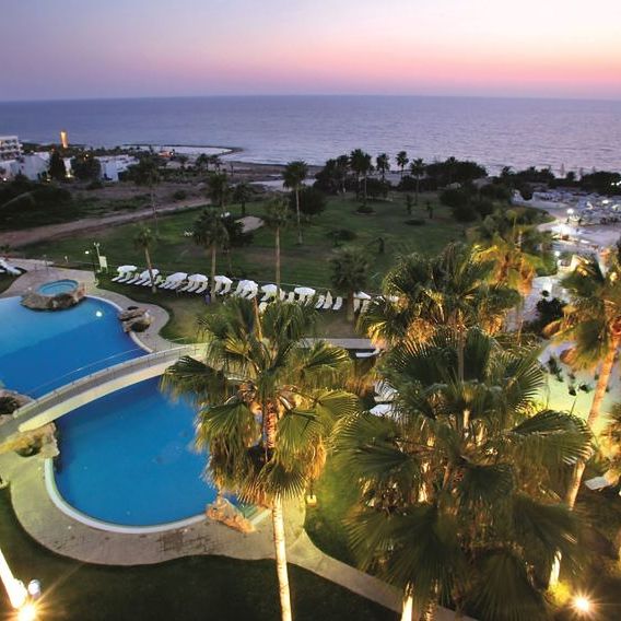 Hotel Leonardo Laura Beach & Splash Resort w Cypr