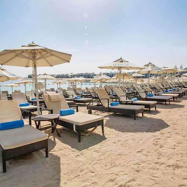 Hotel Movenpick Jumeirah Lakes Towers w Emiraty Arabskie