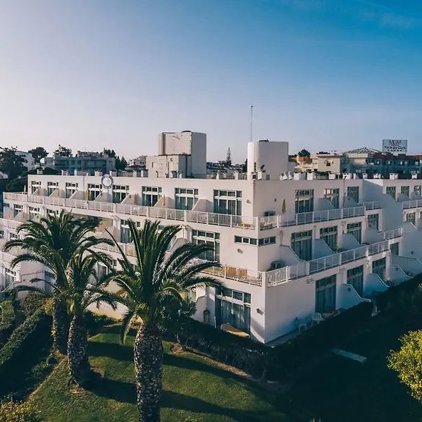 Hotel Muthu Clube Praia da Oura w Portugalia