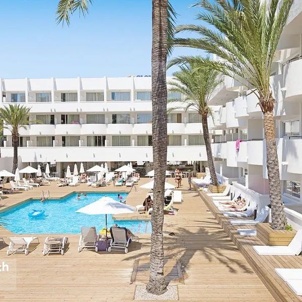 Wakacje w Hotelu Palmanova Beach Apartments by TRH (ex. Lively Mallorca) Hiszpania
