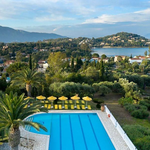 Opinie o Paradise Corfu