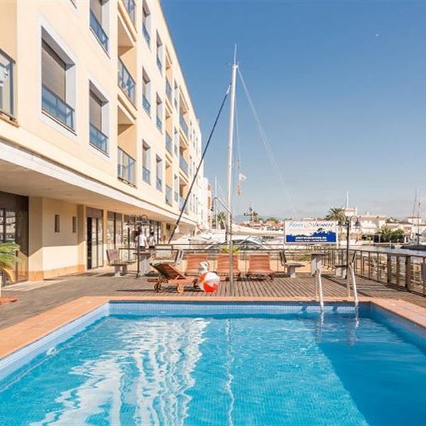 Wakacje w Hotelu Pierre & Vacances Empuriabrava Marina Hiszpania