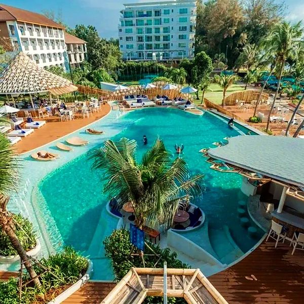 Wakacje w Hotelu Pinnacle Grand Jomtien Resort Tajlandia