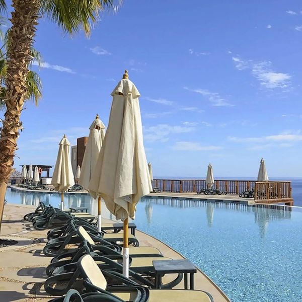 Hotel Reef Oasis Blue Bay Resort w Egipt