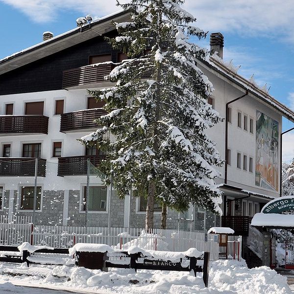 Wakacje w Hotelu Residence Biancaneve Włochy