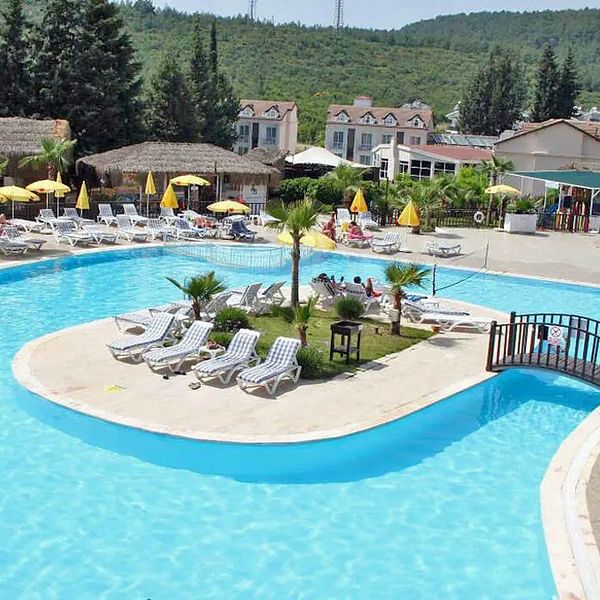 Hotel Sahra Su Holiday Village  &amp Spa w Turcja