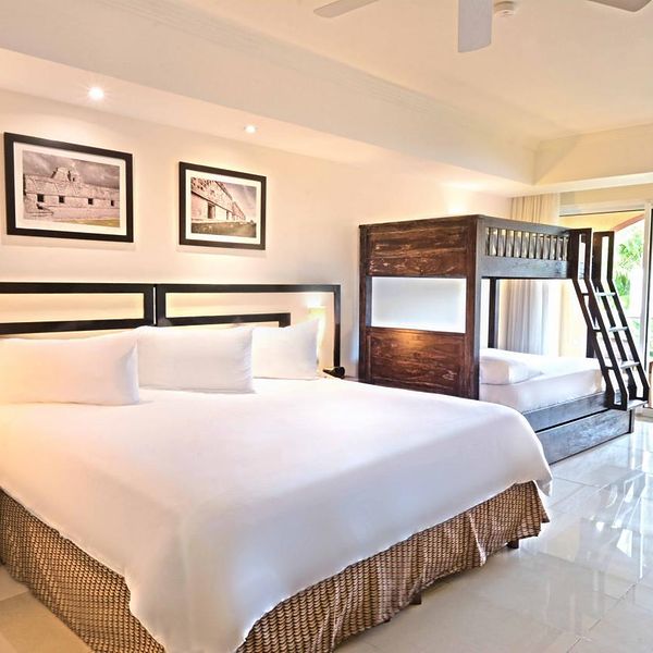 Hotel Sandos Playacar Beach Resort w Meksyk