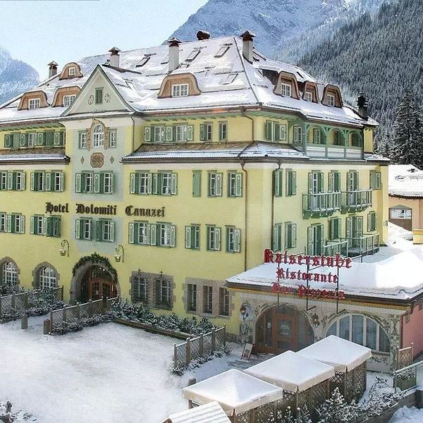Wakacje w Hotelu Schloss Hotel and Club Dolomiti Włochy