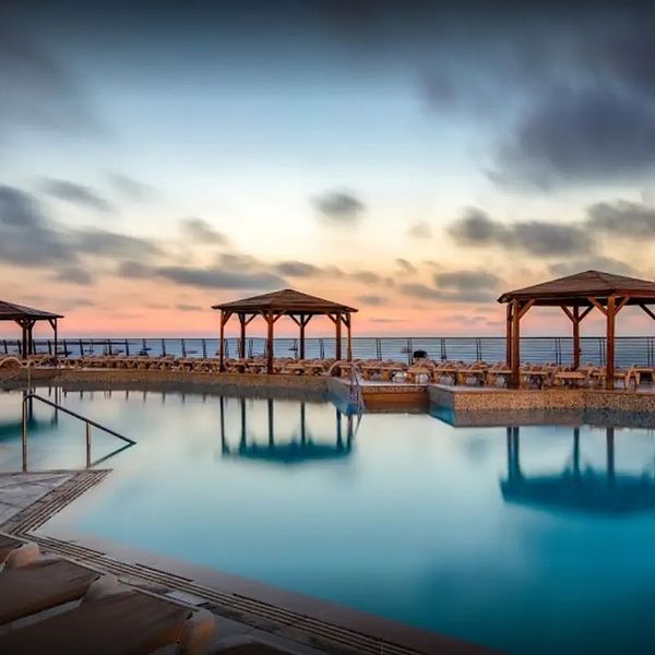 Hotel Seashells Resort at Suncrest w Malta