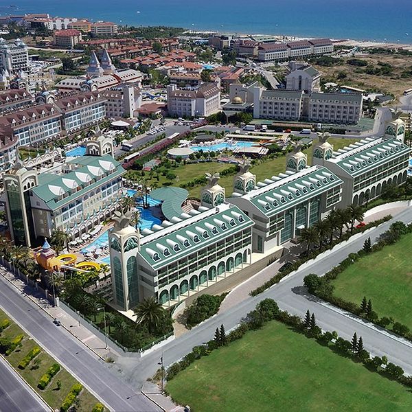 Wakacje w Hotelu Side Crown Charm Palace Turcja