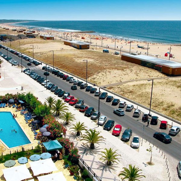 Tryp-Lisboa-Caparica-Mar-odkryjwakacje-4