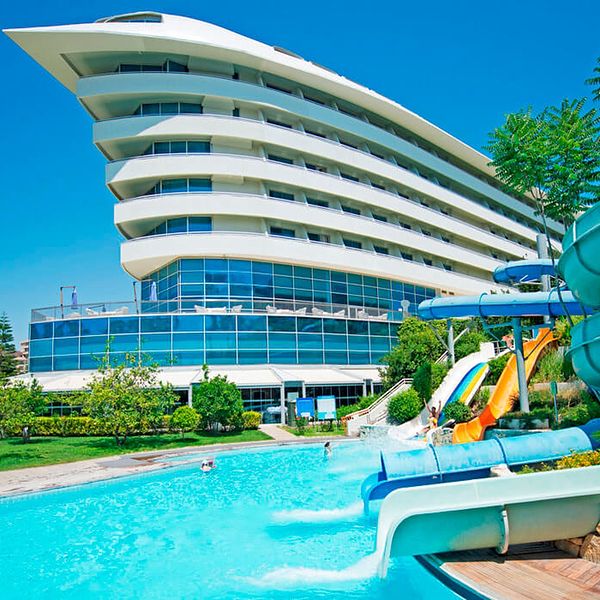 Wakacje w Hotelu Concorde Deluxe Resort Turcja