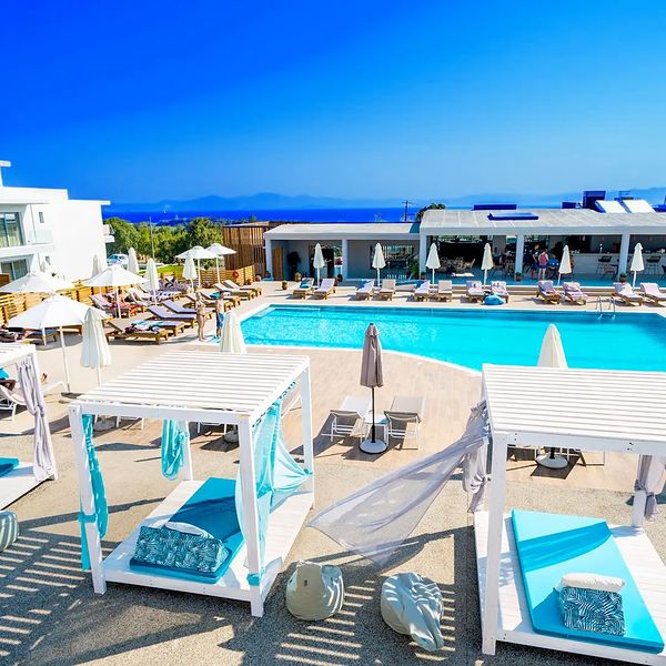 Wakacje w Hotelu Harmony Crest Resort & Spa Grecja