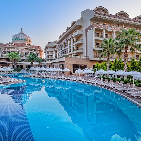 Wakacje w Hotelu Kirman Belazur Resort & Spa Turcja