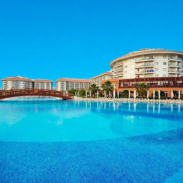 Wakacje w Hotelu Sea World Resort & Spa Turcja